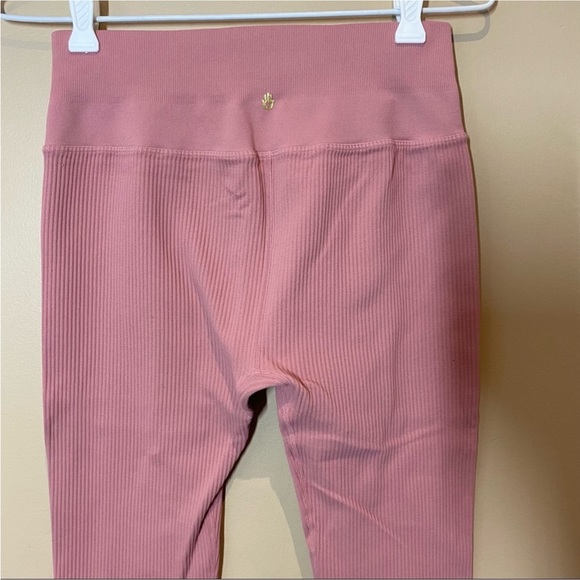 Spiritual Gangster legging - Picture 6 of 10